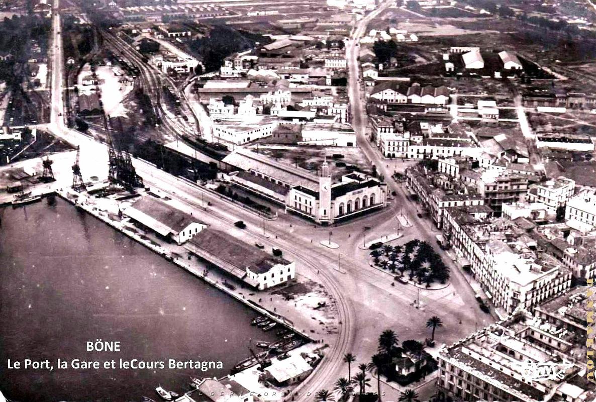 Bone - Vue aerienne - Port - Gare - Entree Cours Bertagna - 1956.jpg